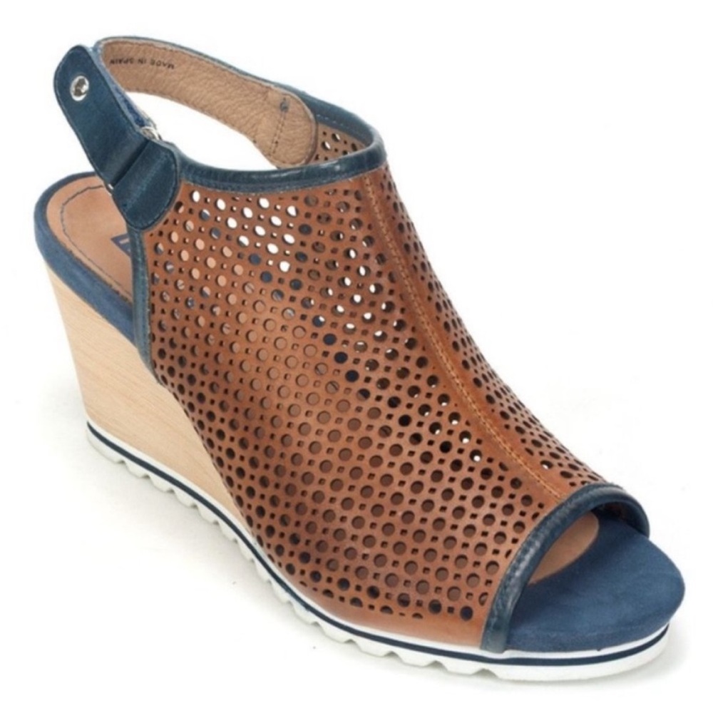 Pikolinos Bali leather perforated wedge slingback sandals